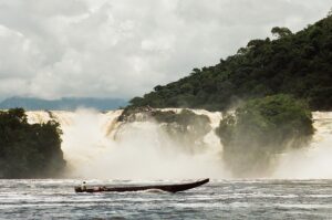 23.01.2021. Muzyczne podróże. Wenezuela. Park Narodowy Canaima / Danuta Rasała