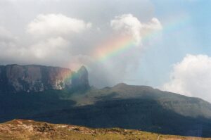 23.01.2021. Muzyczne podróże. Wenezuela. Park Narodowy Canaima / Danuta Rasała