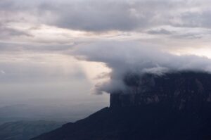 23.01.2021. Muzyczne podróże. Wenezuela. Park Narodowy Canaima / Danuta Rasała