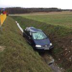 03.01.2020 Suków. Zderzenie lawety i samochodu osobowego / Arkadiusz Miller / Radio Kielce