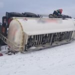 13.01.2021. Gmina Ćmielów. Wypadek cysterny / KPP w Ostrowcu Świętokrzyskim