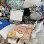 13.01.2021 Sandomierz. Przekazanie darów zebranych przez Caritas Diecezji Sandomierskiej w ramach akcji „Gwiazdka dla potrzebującego" / Grażyna Szlęzak-Wójcik / Radio Kielce