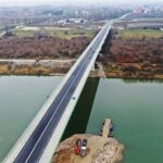 14.12.2020. Nowy Korczyn. Most przez Wisłę łączący województwa świętokrzyskie i małopolskie / Jarosław Kubalski / Radio Kielce