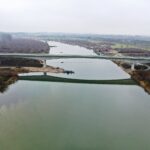 14.12.2020. Nowy Korczyn. Most przez Wisłę łączący województwa świętokrzyskie i małopolskie / Jarosław Kubalski / Radio Kielce