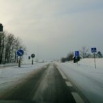 17.01.2021. Droga wojewódzka nr 753. Trasa z Ostrowca Świętokrzyskiego w stronę Kielc / Emilia Sitarska / Radio Kielce