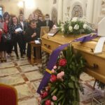 05.06.2020. Kałków. Modlitwa pożegnalna ks. Czesława Wali / Anna Głąb / Radio  Kielce