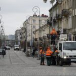 11.01.2021. Kielce. Demontaż świątecznych iluminacji / Piotr Kwaśniewski / Radio Kielce