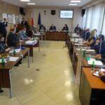 20.01.2021 Wodzisław. Pierwsza sesja Rady Miejskiej w Wodzisławiu / Ewa Pociejowska-Gawęda / Radio Kielce