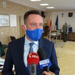 20.01.2021 Wodzisław. Pierwsza sesja Rady Miejskiej w Wodzisławiu. Na zdjęciu: Paweł Faryna , starosta jędrzejowski / Ewa Pociejowska-Gawęda / Radio Kielce