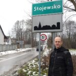 24.01.2021. Stojewsko. Miejsce pierwszej partyzanckiej akcji rozbrojeniowej kolonii niemieckiej. Na zdjęciu: historyk Marek Teper / Ewa Pociejowska-Gawęda / Radio Kielce