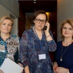 15.01.2021. Kielce. Na zdjęciu (od lewej): Wioletta Biernacka - pełnomocnik wojewody świętokrzyskiego ds. realizacji programu szczepień, Dagmara Borowiec - świętokrzyski oddział NFZ i Małgorzata Kiebzak - dyrektor świętokrzyskiego oddziału NFZ / Piotr Kwaśniewski / Radio Kielce