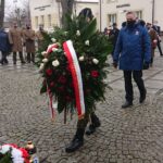 24.01.2021. Wąchock. Zakończenie centralnych obchodów 158. rocznicy wybuchu powstania styczniowego. Na zdjęciu (z prawej): Zbigniew Koniusz - wojewoda świętokrzyski / Anna Głąb / Radio Kielce