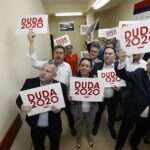 28.06.2020. Kielce. Sztab wyborczy PiS. Na zdjęciu (drugi z prawej): Krzysztof Lipiec, poseł; lider świętokrzyskiego PiS, Marek Kwitek, poseł PiS, Krzysztof Słoń - senator PiS, Jarosław Karyś / Jarosław Kubalski / Radio Kielce