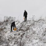 13.01.2021 Kielce. Zabawy dzieci na śniegu / Jarosław Kubalski / Radio Kielce