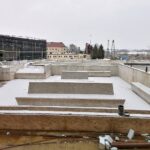 27.01.2021. Kazimierza Wielka. Budowa basenu siarkowego / Marta Gajda / Radio Kielce