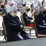 17.05.2020. Kielce. Msza święta dziękczynna za pontyfikat papieża Jana Pawła II. Na zdjęciu (od lewej): poseł Krzysztof Lipiec - lider świętokrzyskich struktur PiS i Zbigniew Koniusz - wojewoda świętokrzyski / Jarosław Kubalski / Radio Kielce