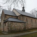 23.01.2021. Tarczek. Romański kościół świętego Idziego Opata / Robert Felczak / Radio Kielce