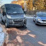 28.01.2021. Kielce. Wypadek na skrzyżowaniu ulic Marszałkowskiej i Turystycznej / Kamil Król / Radio Kielce