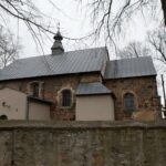 23.01.2021. Tarczek. Romański kościół świętego Idziego Opata / Robert Felczak / Radio Kielce