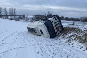 13.01.2021. Gmina Ćmielów. Wypadek cysterny / PSP w Ostrowcu Świętokrzyskim