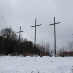 26.01.2021 Łopuszno. Wzgórze Trzech Krzyży / Dionizy Krawczyński / Radio Kielce