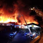 24.08.2020 Kielce. Pożar marketu Lidl przy ulicy Piekoszowskiej / Jarosław Kubalski / Radio Kielce