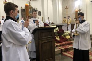 07.11.2020. Sandomierz. Msza święta z udzieleniem błogosławieństwa papieskiego i związanego z nim odpustu zupełnego pod zwykłymi warunkami / Grażyna Szlęzak-Wójcik / Radio Kielce