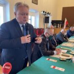 25.01.2021. Sandomierz. Sesja Rady Miasta Sandomierza. Na zdjęciu: Krzysztof Szatan - przewodniczący klubu PiS w Radzie Miasta Sandomierza / Grażyna Szlęzak-Wójcik / Radio Kielce