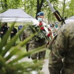 03.05.2020 Kielce. Uroczystości w 229. rocznicę uchwalenia Konstytucji 3 Maja. Złożenie wieńców pod pomnikiem Staszica / Jarosław Kubalski / Radio Kielce