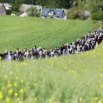 29.05.2020 Lubcza. Pogrzeb Stefana Wyczyńskiego / Jarosław Kubalski / Radio Kielce