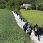 29.05.2020 Lubcza. Pogrzeb Stefana Wyczyńskiego / Jarosław Kubalski / Radio Kielce