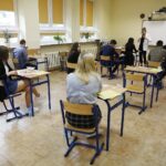 09.06.2020 Kielce. Zespół Szkół nr 3. Matura z matematyki / Jarosław Kubalski / Radio Kielce