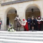 18.06.2020 Kielce. UJK. Odsłonięcie rzeźby patrona uczelni Jana Kochanowskiego / Jarosław Kubalski / Radio Kielce