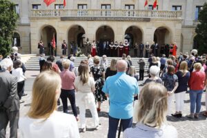 18.06.2020 Kielce. UJK. Odsłonięcie rzeźby patrona uczelni Jana Kochanowskiego / Jarosław Kubalski / Radio Kielce