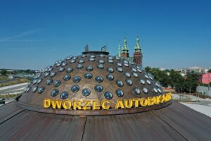 21.08.2020 Kielce. Dworzec autobusowy po rewitalizacji / Jarosław Kubalski / Radio Kielce