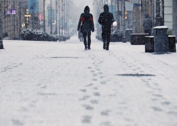 26.12.2020 Kielce. Zima. Spadł śnieg / Jarosław Kubalski / Radio Kielce