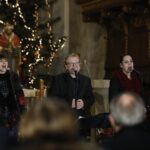 06.01.2021 Święty Krzyż. Koncert charytatywny. Na zdjęciu od lewej: Anna Branny, Przemysław Branny, Justyna Motylska / Jarosław Kubalski / Radio Kielce