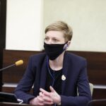 07.01.2021 Kielce. Sesja rady miasta. Radna Agata Wojda / Jarosław Kubalski / Radio Kielce