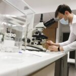 08.01.2021 Kielce. UJK. Noc biologów online / Jarosław Kubalski / Radio Kielce