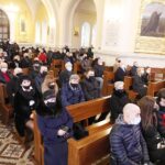 12.01.2021 Kielce. Kościół garnizonowy. Msza święta żałobna w intencji zmarłego pięściarza Mariana Trelińskiego / Jarosław Kubalski / Radio Kielce