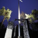 22.01.2021 Kielce. Podświetlony krzyż na Bruszni / Jarosław Kubalski / Radio Kielce