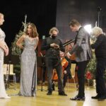 28.12.2020 Kielce. Zespół Państwowych Szkół Muzycznych im. Ludomira Różyckiego. Nagrywanie dla TVP i Radia Kielce koncertu sylwestrowego / Jarosław Kubalski / Radio Kielce