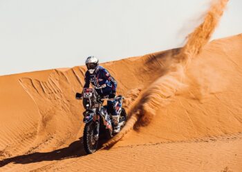 Na zdjęciu: Maciej Giemza na trasie rajdu Dakar / Orlen Team