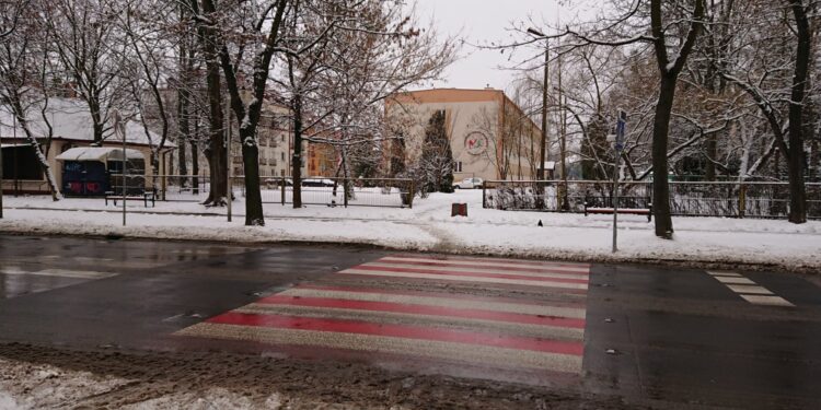 13.01.2021. Ostrowiec Świętokrzyski. Zima / Emilia Sitarska / Radio Kielce