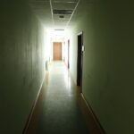 21.01.2021 Kielce. Przeprowadzka Departamentu Kultury i Dziedzictwa Narodowego oraz Departamentu Edukacji, Sportu i Turystyki z budynku przy ulicy Planty do urzędu marszałkowskiego / Jarosław Kubalski / Radio Kielce