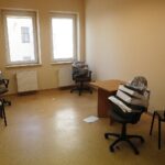 21.01.2021 Kielce. Przeprowadzka Departamentu Kultury i Dziedzictwa Narodowego oraz Departamentu Edukacji, Sportu i Turystyki z budynku przy ulicy Planty do urzędu marszałkowskiego / Jarosław Kubalski / Radio Kielce