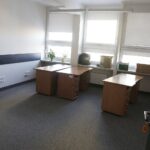 21.01.2021 Kielce. Przeprowadzka Departamentu Kultury i Dziedzictwa Narodowego oraz Departamentu Edukacji, Sportu i Turystyki z budynku przy ulicy Planty do urzędu marszałkowskiego / Jarosław Kubalski / Radio Kielce