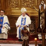 07.05.2020. Kielce. Uroczysta msza święta z okazji jubileuszu kieleckiej katedry. Na zdjęciu (z prawej): Andrzej Jeż, biskup tarnowski / Wiktor Taszłow / Radio Kielce