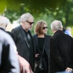 04.06.2020. Kielce. Uroczystości pogrzebowe Jerzego Pilcha. Na zdjęciu (z lewej): Andrzej Grabowski / Wiktor Taszłow / Radio Kielce