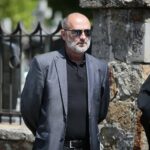 04.06.2020. Kielce. Uroczystości pogrzebowe Jerzego Pilcha. Na zdjęciu (z lewej): Michał Probierz - trener Cracovii Kraków / Wiktor Taszłow / Radio Kielce